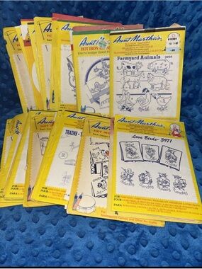 LOT Of 32Packs Aunt Marthas Hot Iron Transfer Vintage Patterns Embroidery (1)